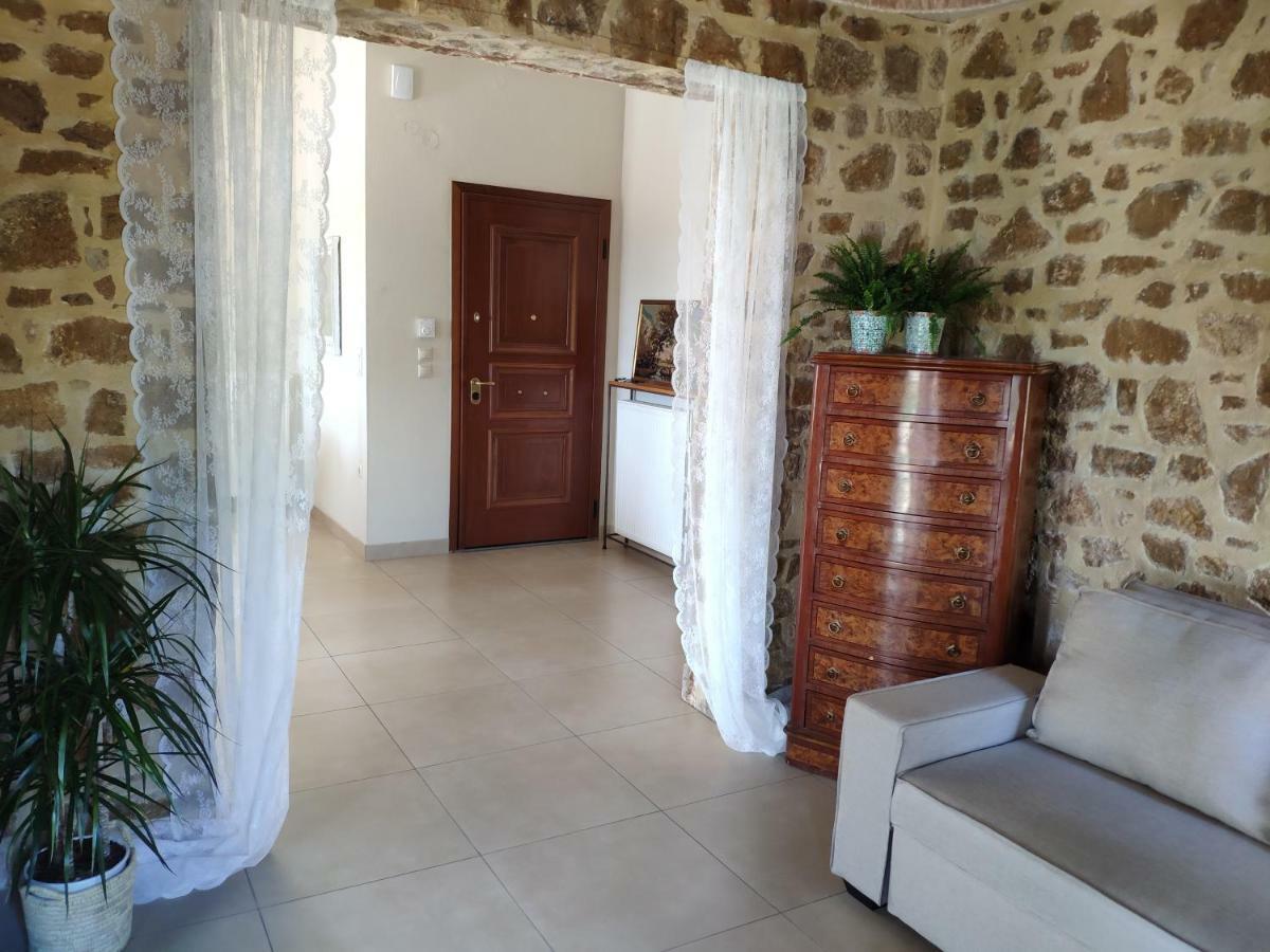Olive Tree Cottage 2 Nea Peramos  Exterior photo