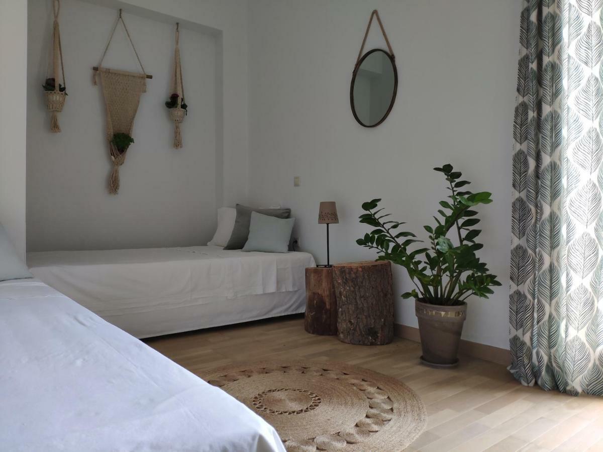 Olive Tree Cottage 2 Nea Peramos  Exterior photo